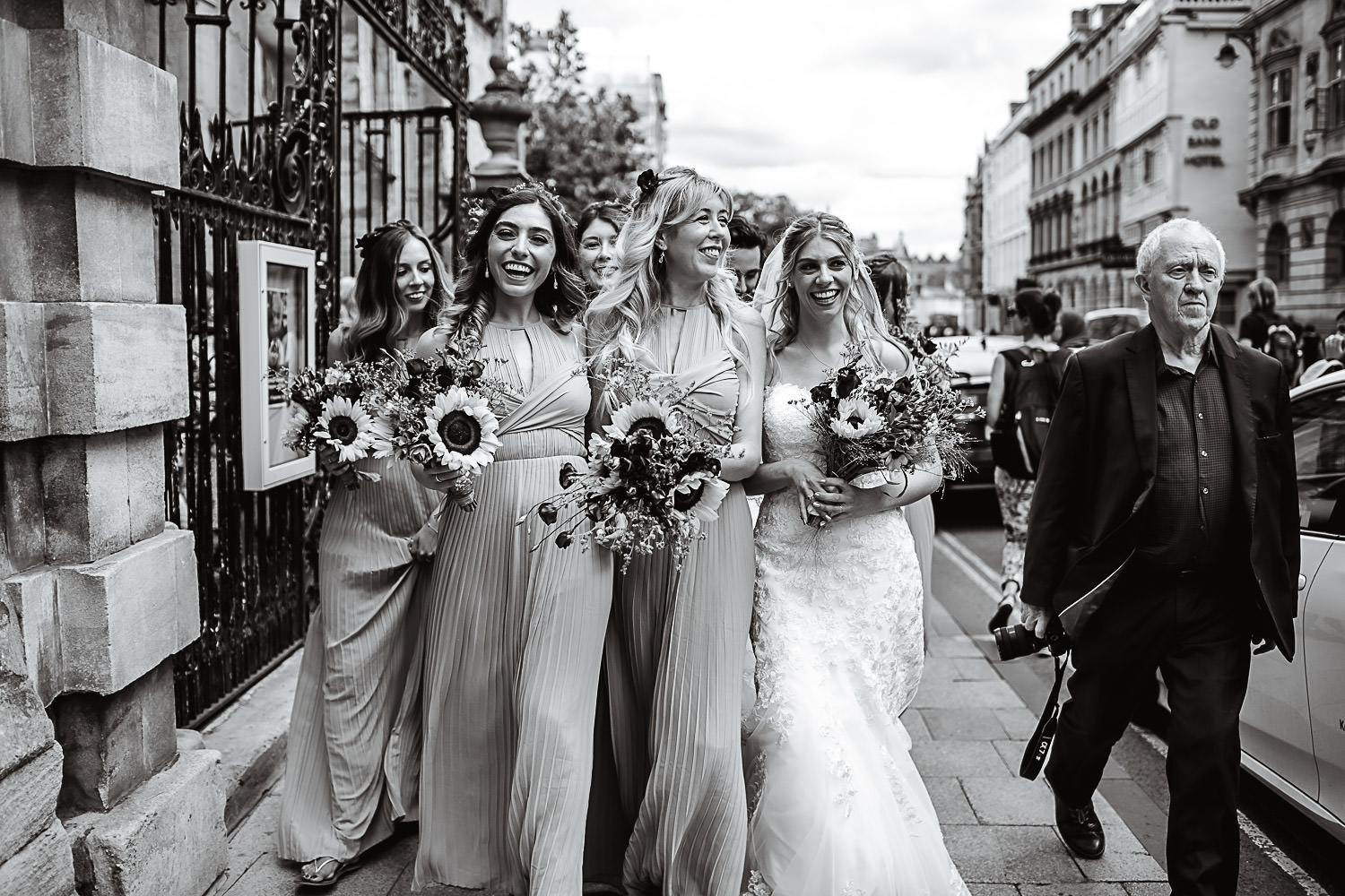 Summer wedding in Oxford