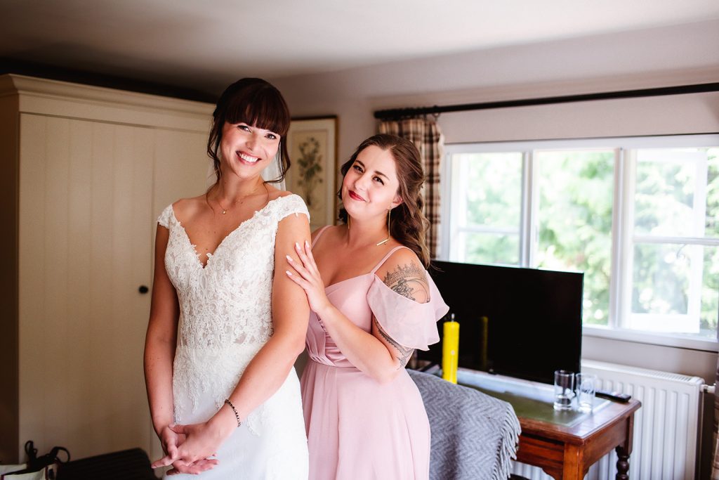 bride is getting ready. bridal prep photos