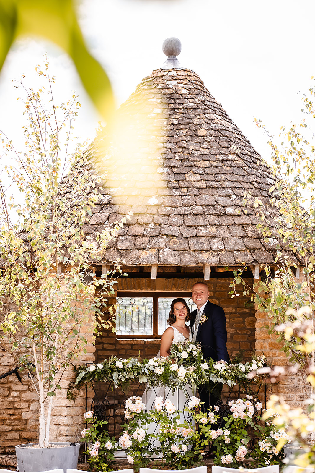 outdoor wedding ceremony at Winkworth Farm Wilthisre